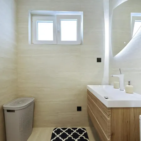 Renata&andrea Lägenhet Zadar